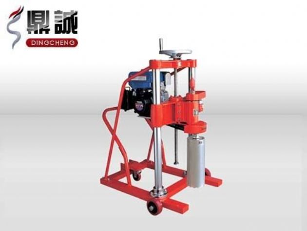 點擊查看詳細信息<br>標題：內燃式鉆孔取芯機 閱讀次數(shù)：4495