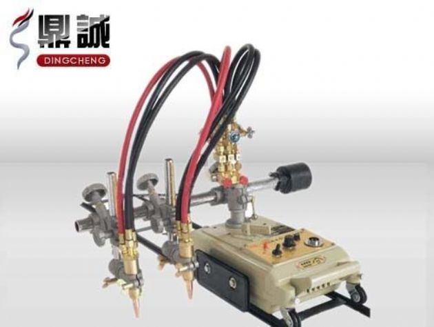點(diǎn)擊查看詳細(xì)信息<br>標(biāo)題：雙頭多頭火焰切割機(jī) 閱讀次數(shù)：4719
