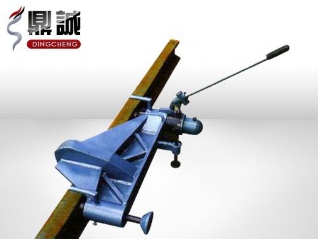 點(diǎn)擊查看詳細(xì)信息<br>標(biāo)題：水平液壓彎軌機(jī) 閱讀次數(shù)：4971