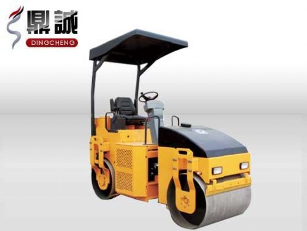 點(diǎn)擊查看詳細(xì)信息<br>標(biāo)題：3噸全液壓雙鋼輪壓路機(jī) 閱讀次數(shù)：12213